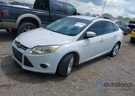 2013 Ford Focus Se z USA, uszkodzony, nr VIN 1FADP3F28DL168373